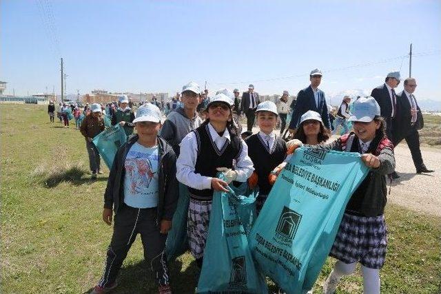 Tuşba Belediyesi’nden ‘temiz Çevre, Temiz Toplum’ Kampanyası