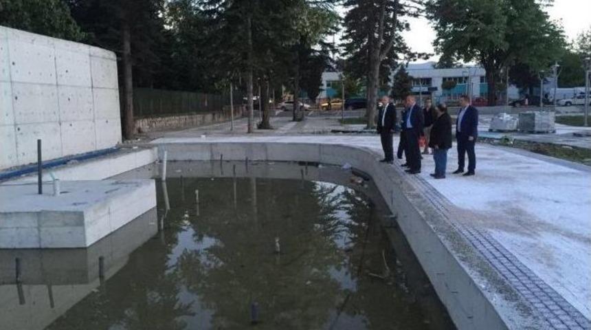 D&uuml;zce Lisesi Alanında İnceleme