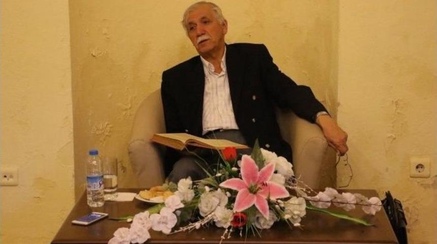 Ey&uuml;p Sultan Sohbetlerinin Konuğu Yazar Dursun G&uuml;rlek Oldu