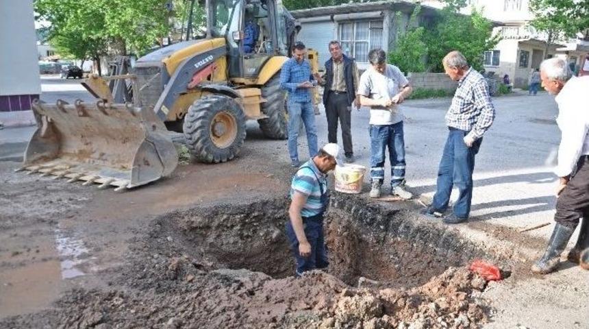 Kanalizasyon &Ccedil;alışmaları Devam Ediyor