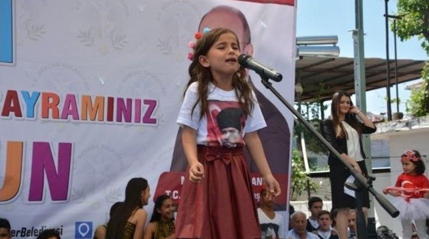 İstiklal Marşı&rsquo;nı &Ouml;yle Bir Okudu Ki