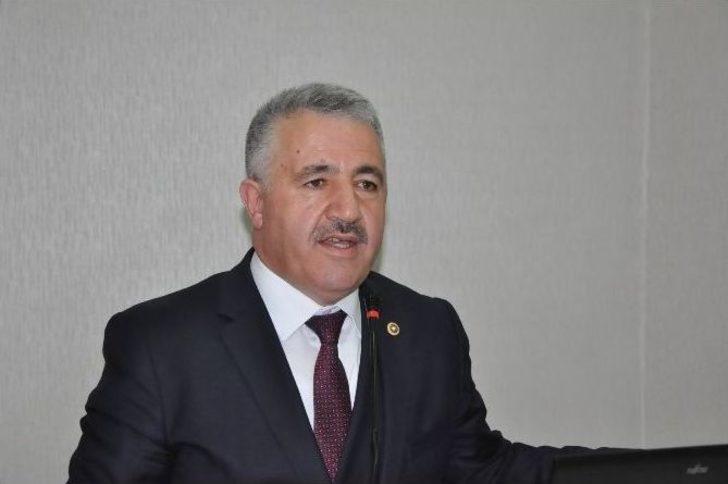 Kaü’de Avrupa-kafkasya- Asya Ulaşım Koridorları Ve Türkiye’nin Artan Önemi Masaya Yatırıldı G3