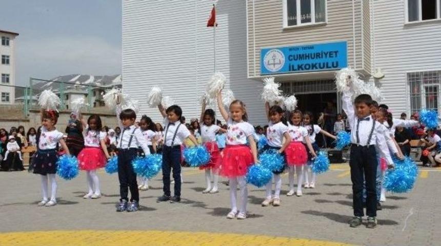 Tatvan&rsquo;da 23 Nisan Etkinliği D&uuml;zenlendi