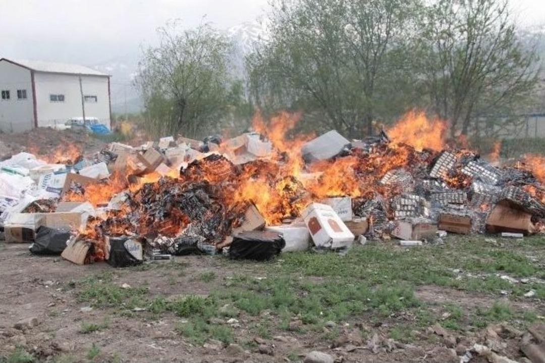 Erzincan&rsquo;da 441 Bin 58 Paket Ka&ccedil;ak Sigara Yakılarak İmha Edildi