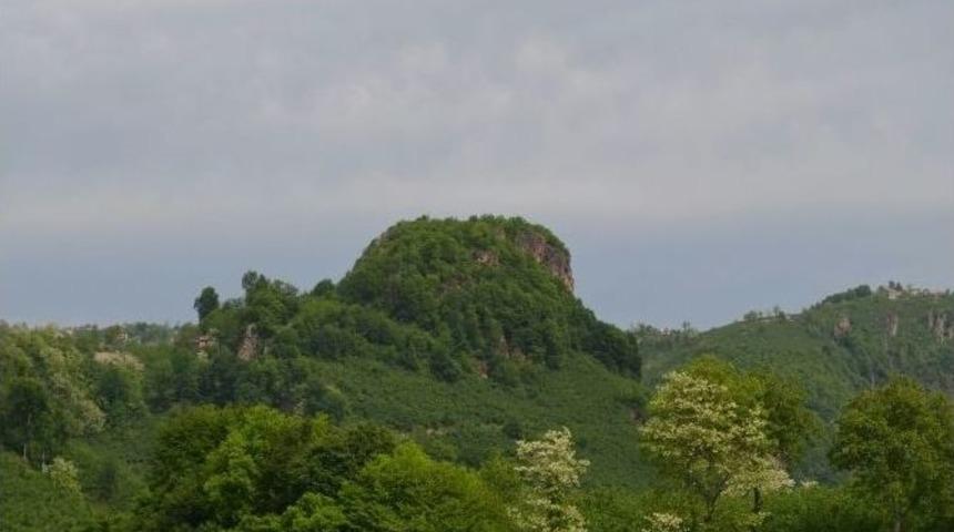 Trekking Yaparken Tarih Buldular