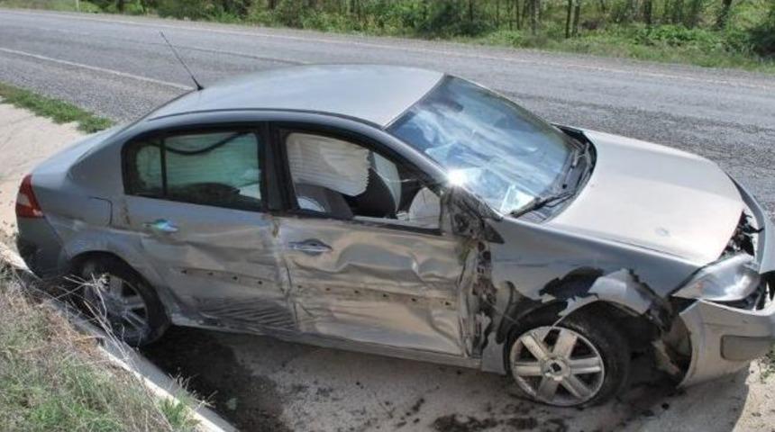 Pazarlar Belediye Başkanı Erdoğan Kaza Yaptı