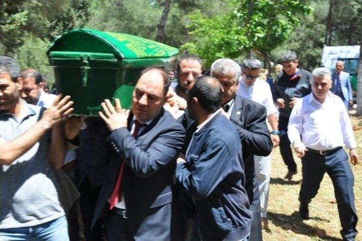 Gençlik Hizmetler Ve Spor İl Müdürü Demir İn Acı Günü G1