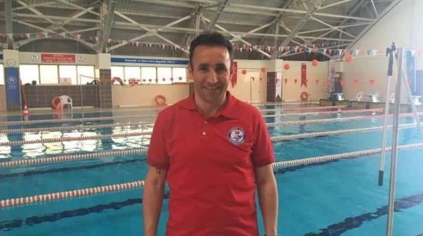 Yalova&rsquo;da Y&uuml;zme Yarışları