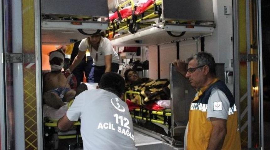 Işid, Bombalı Ara&ccedil;la İntihar Saldırısı D&uuml;zenledi, Yaralılar Kilis&rsquo;e Getiriliyor