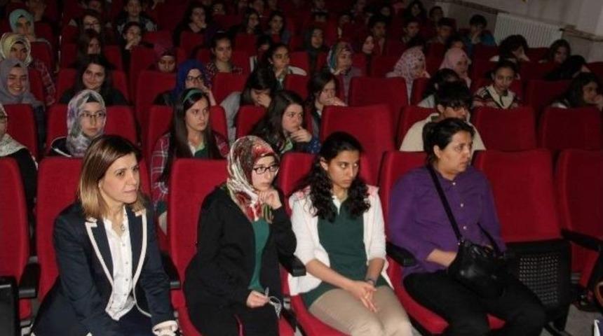 Anadolu Lisesi&rsquo;nde Toplumsal Cinsiyet Eşitsizliği Semineri