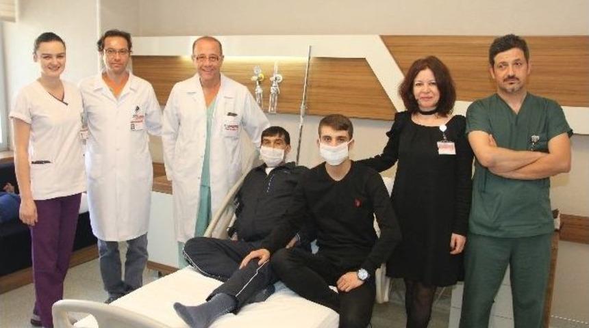 Babasına Doğum G&uuml;n&uuml;nde "can" Oldu