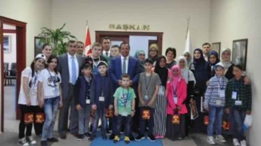 Uluslararası &Ouml;ğrenciler Başkan Toltar&rsquo;ı Ziyaret Etti