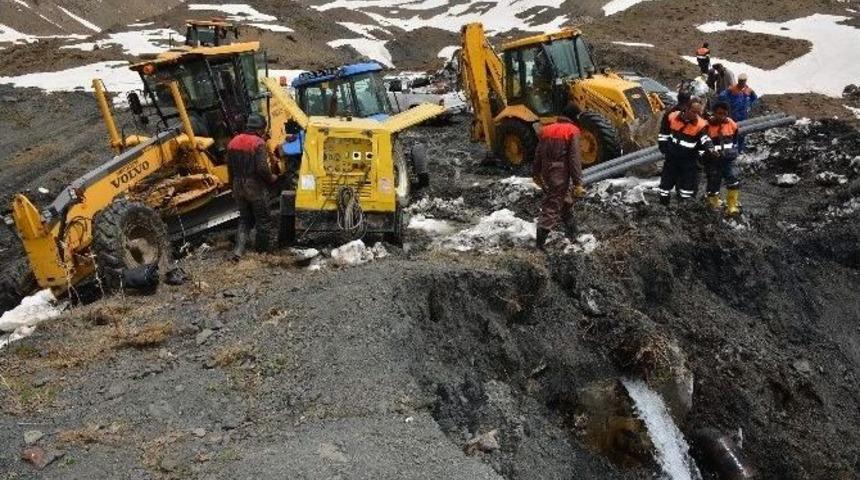 2 Bin 750 Rakımda Su &Ccedil;alışması