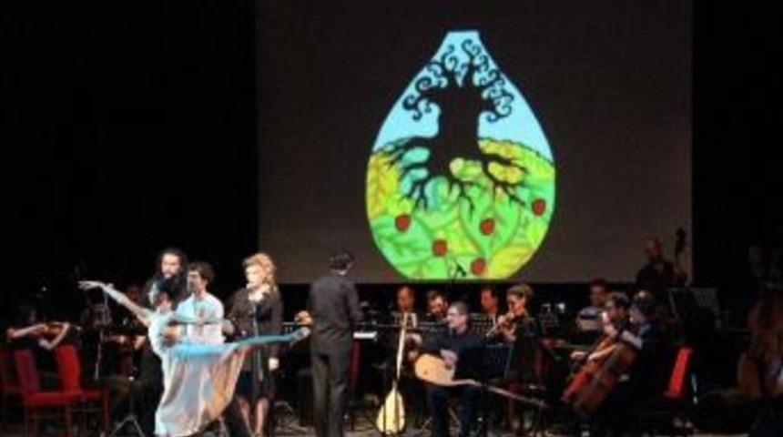 Dostları B&uuml;y&uuml;k Usta Aşık Veysel&rsquo;i T&uuml;rk&uuml;leriyle Hatırladı