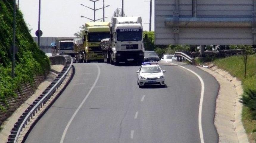 Kilis&rsquo;e Askeri Sevkıyat S&uuml;r&uuml;yor