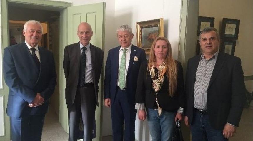 Etso Heyeti Haskova&rsquo;da Resim Sergisi A&ccedil;ışılına Katıldı