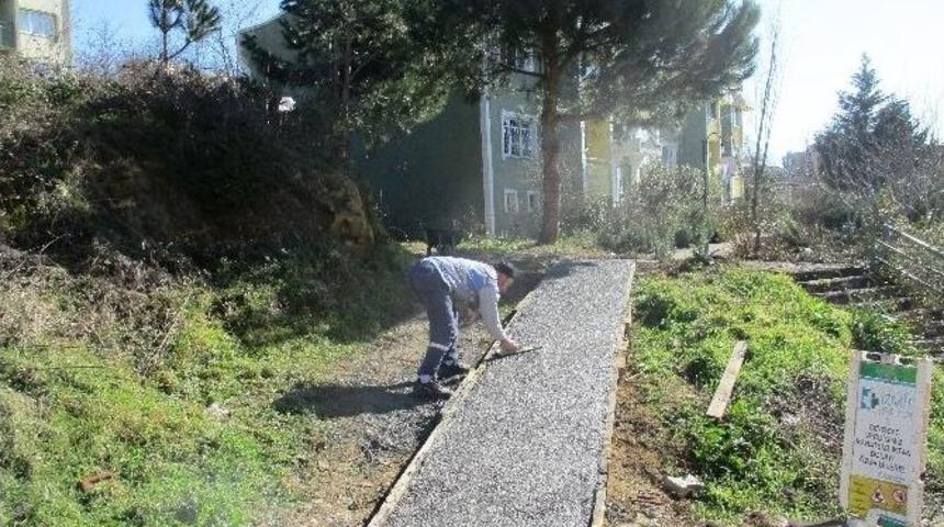 Fen İşleri Ekipleri Çalışmalara Devam Ediyor