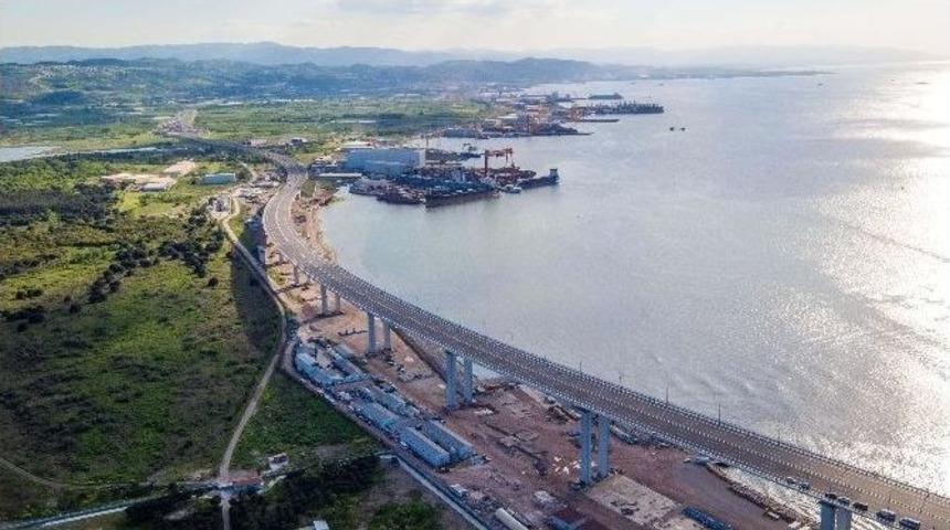 Osmangazi K&ouml;pr&uuml;s&uuml;&rsquo;ne Verilen Kavisle Ekolojik Denge G&ouml;zetiliyor