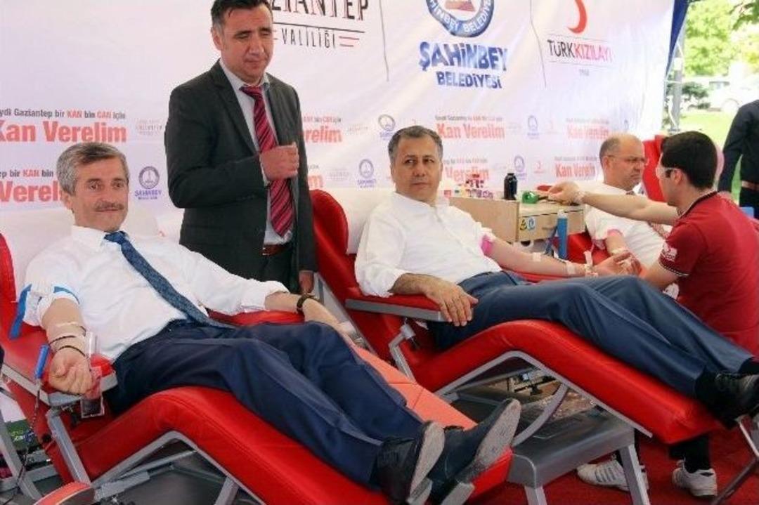 Sınır Kenti Gaziantep&rsquo;te Kan Stoku İ&ccedil;in Geniş Kampanya D&uuml;zenleniyor