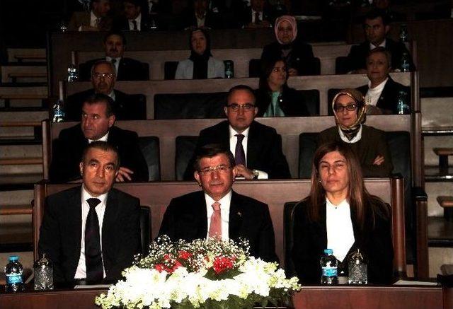 Başbakan Davutoğlu, Parti İçindeki Birlik Ve Bütünlüğe Dikkat Çekti