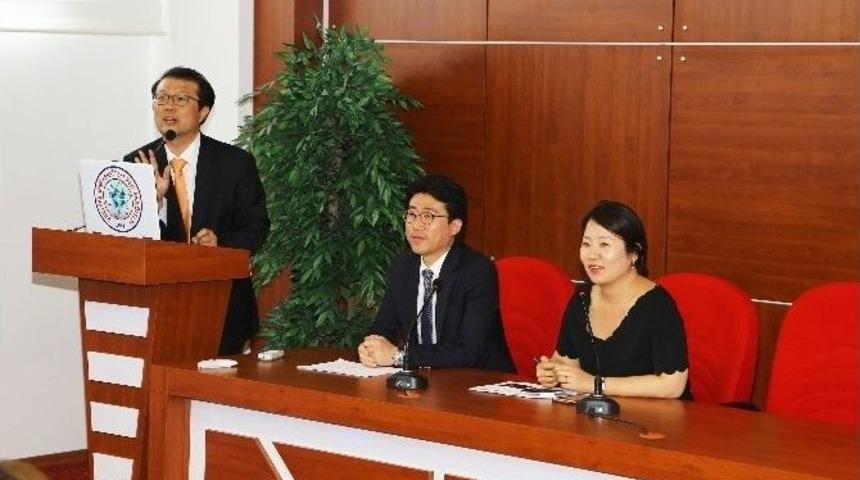 Er&uuml;&rsquo; De &lsquo;kore G&uuml;nleri&rsquo; Semineri D&uuml;zenlendi