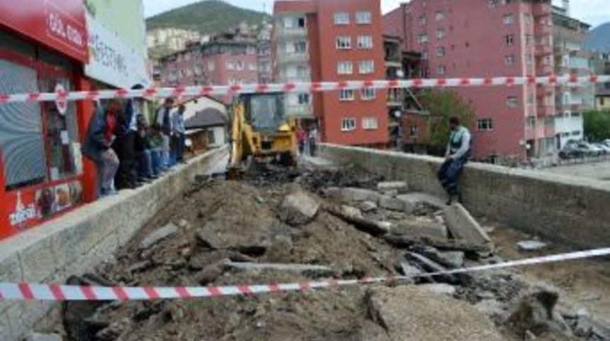 Tarihi Torul K&ouml;pr&uuml;s&uuml;nde Restorasyon Başladı