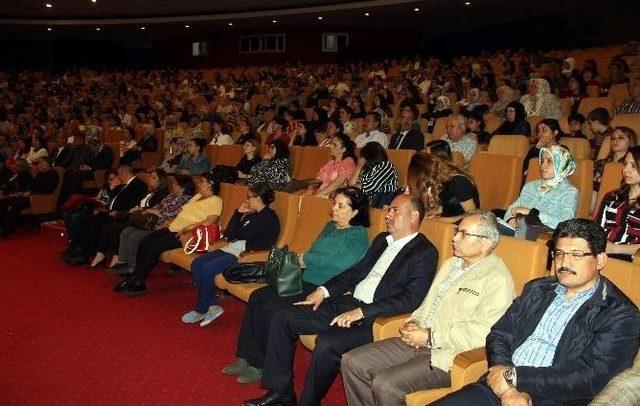 Bahçeşehir’de “güzel Ahlak” Anlatıldı