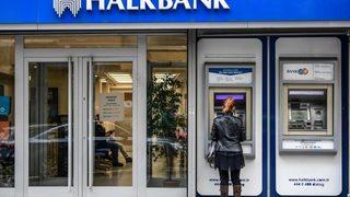 Halkbank'tan KAP'a düşük kur açıklaması: Hatanın tekrar etmemesi için tedbirler alındı