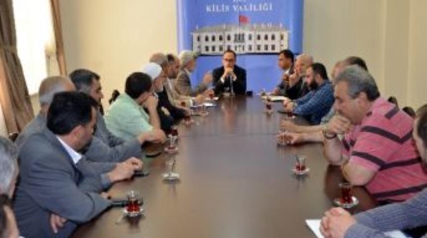 Suriyeli Kanaat &Ouml;nderlerinden Valiliğe Ziyaret