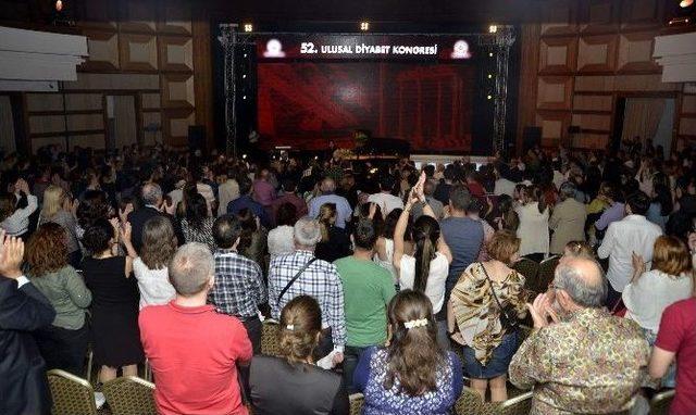 Fazıl Say’dan Doktorlara Konser