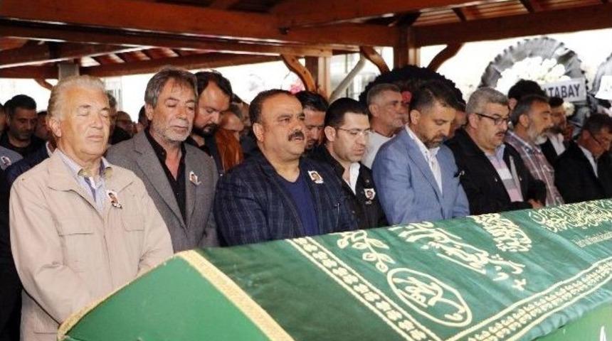 İntihar Eden İş Adamı Son Yolculuğuna Uğurlandı