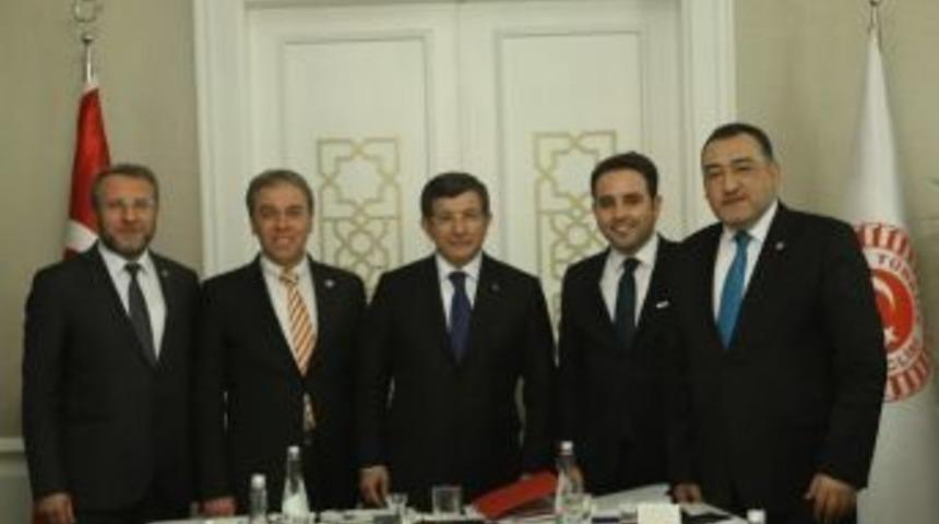 K&uuml;tahya Milletvekillerinden Başbakan Ahmet Davutoğlu&rsquo;na &Ccedil;inicilik Raporu