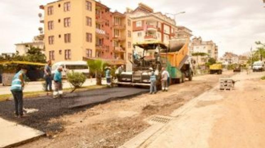 Alanya&rsquo;da Sıcak Asfalt &Ccedil;alışması