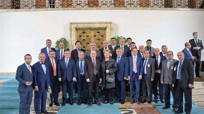 Ak Parti Kayseri Milletvekili Sami Dedeoğlu Ve Beraberindeki Heyet Başbakan Ahmet Davutoğlu Tarafından Kabul Edildi