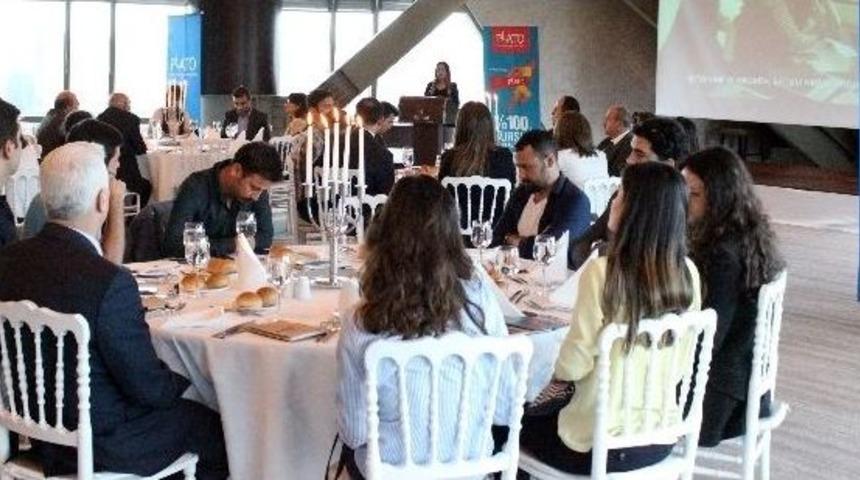 Plato Meslek Y&uuml;ksek Okulu &Ouml;ğrencilerini Geleceğe En İyi Şekilde Hazırlıyor