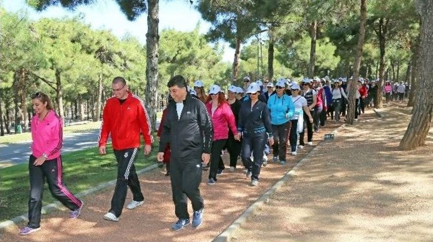 Şehitkamil&rsquo;de Sağlıklı Adımlar Sağlıklı Gıdalar