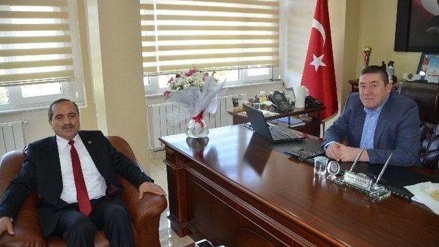 Başkan Uzun’dan, Başkan Tekin’e Ziyaret