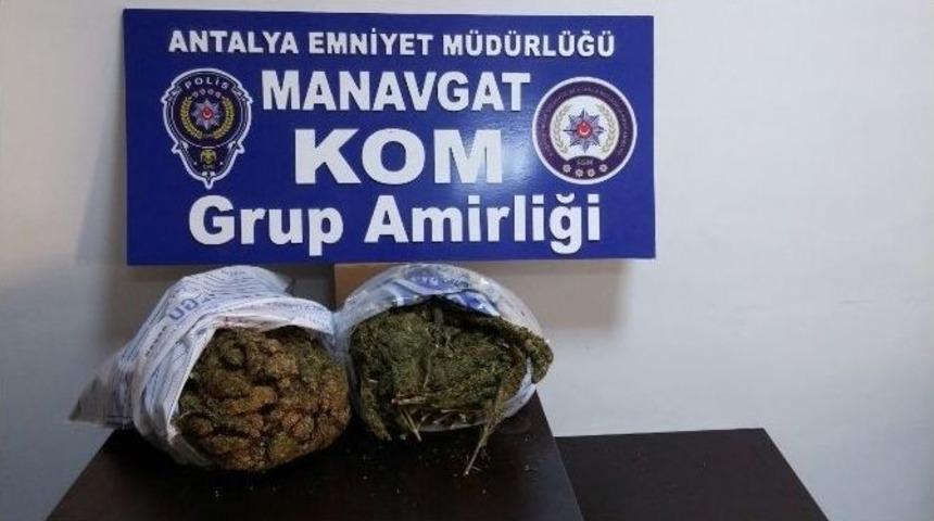 Manavgat&rsquo;ta 5 Kilo 880 Gram Esrar Ele Ge&ccedil;irildi