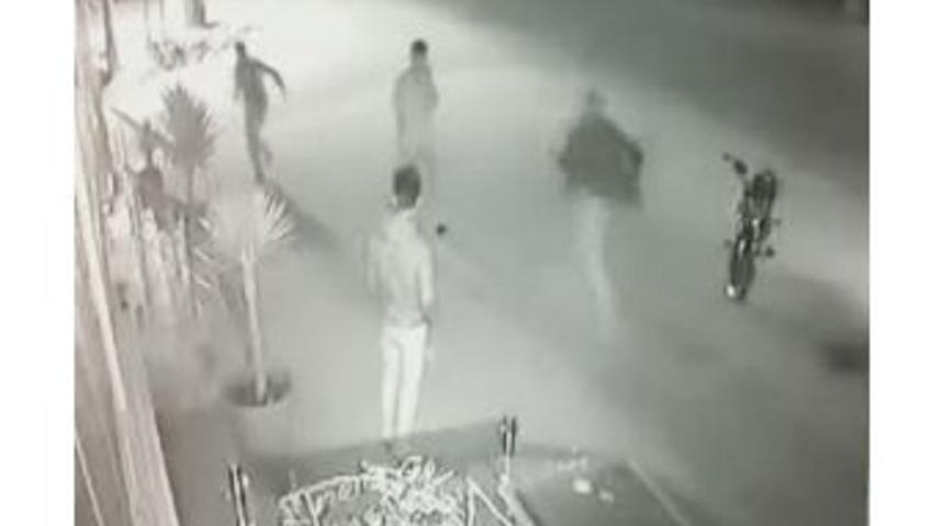 Cinsel İstismar Mağduru &Ccedil;ocuğa Meydan Dayağı