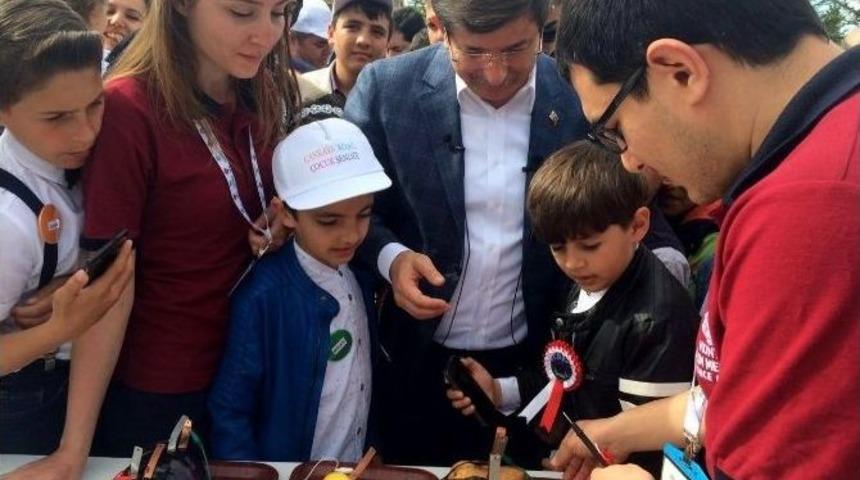 Konya Bilim Merkezi &Ccedil;ankaya K&ouml;şk&uuml; &Ccedil;ocuk Şenliği&rsquo;nde