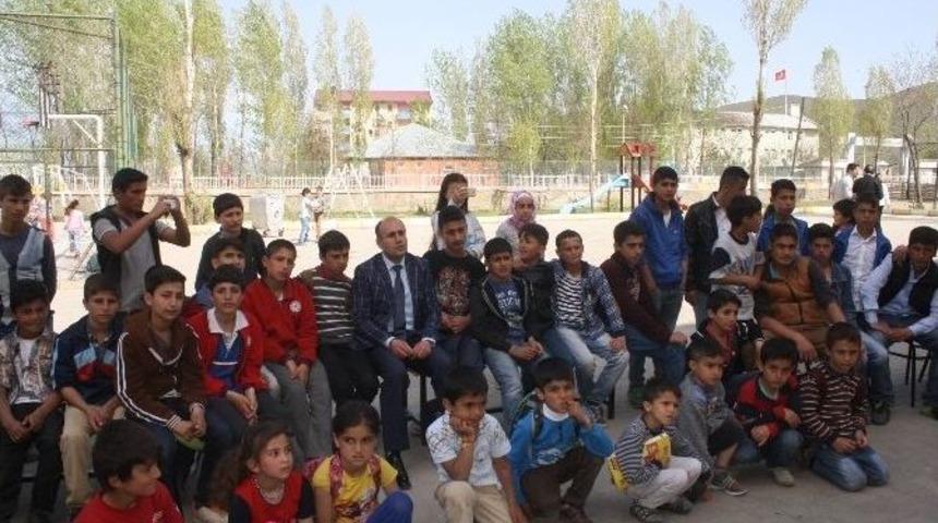 Ybo Öğrencileri Teog Stresi Attı