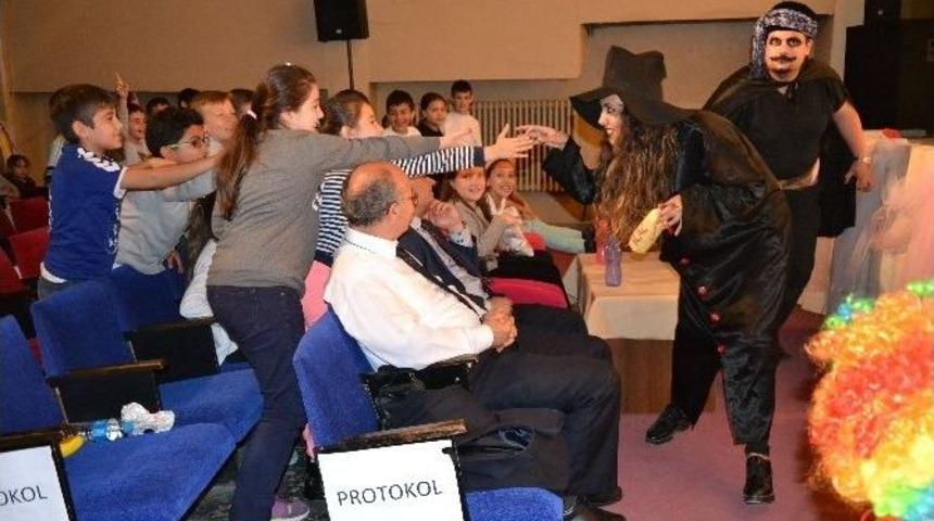 Pamuk Prenses Uyanıyor