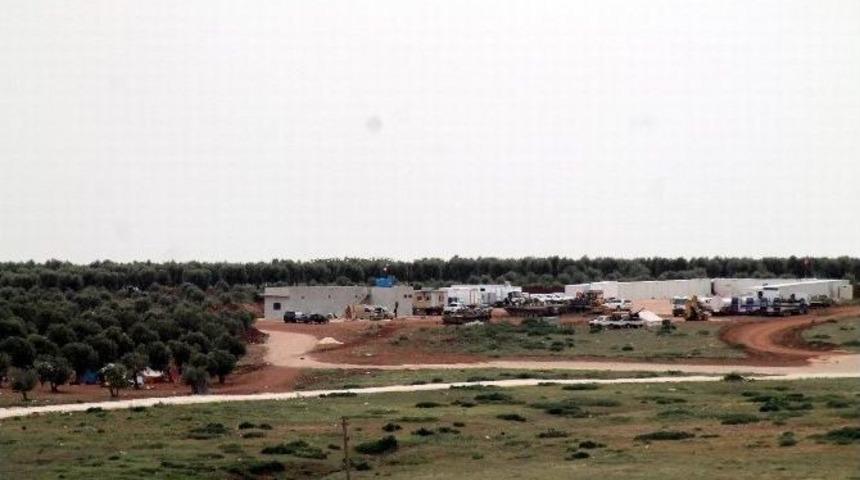 Sınırın Suriye Tarafında &Ouml;zg&uuml;r Suriye Ordusu Tedbirlerini Attırdı