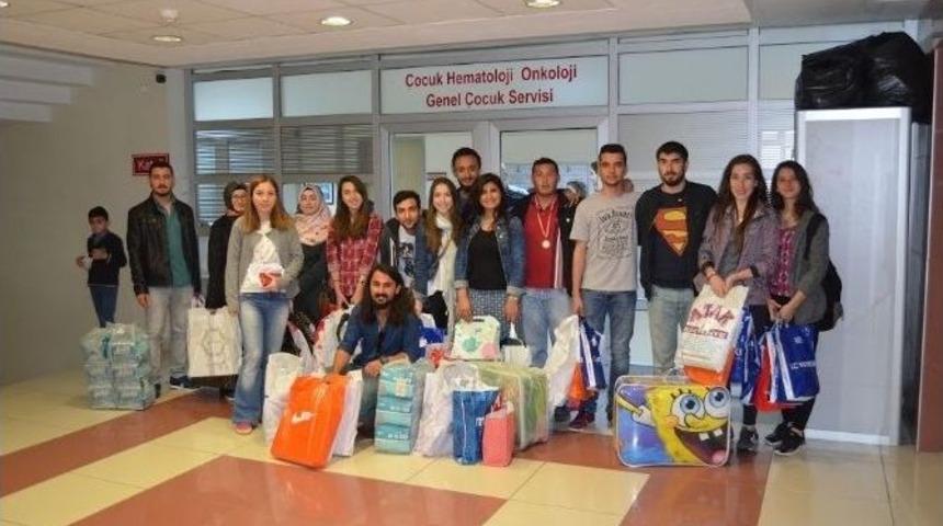 &Ccedil;ocuk Hastanesinde 23 Nisan Etkinliği