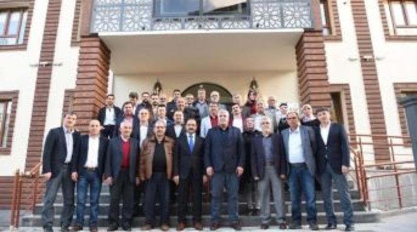 Ak Parti Uşak İl Teşkilatı, Belediye Yatırımlarını İnceledi