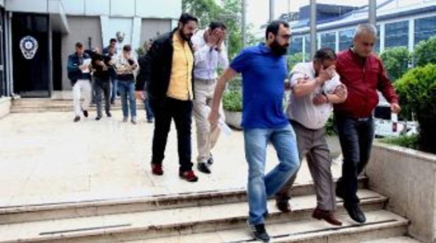 Bursa&rsquo;daki Otomobil Dolandırıcılarından 3&rsquo;&uuml; Tutuklandı