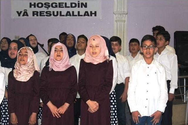 Altınovalı &Ouml;ğrenciler Kutlu Doğum Haftasını Kutladı 1