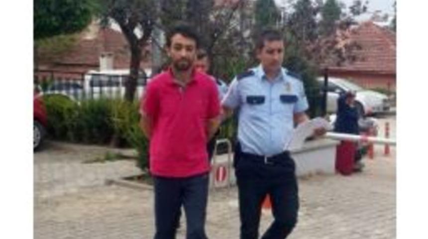 Suriyeli&rsquo;yi Gasp Eden Şahıs Polisler Tarafından Yakalandı