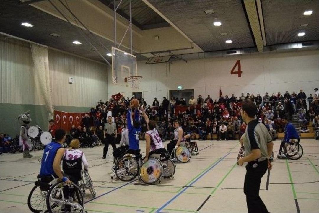 Tsk Tekerlekli Sandalye Basketbol Takımı Başarından Başarıya Koşuyor