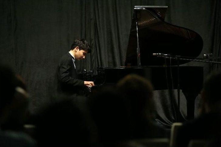 Genç Yetenek, Performansı İle Büyüledi G3